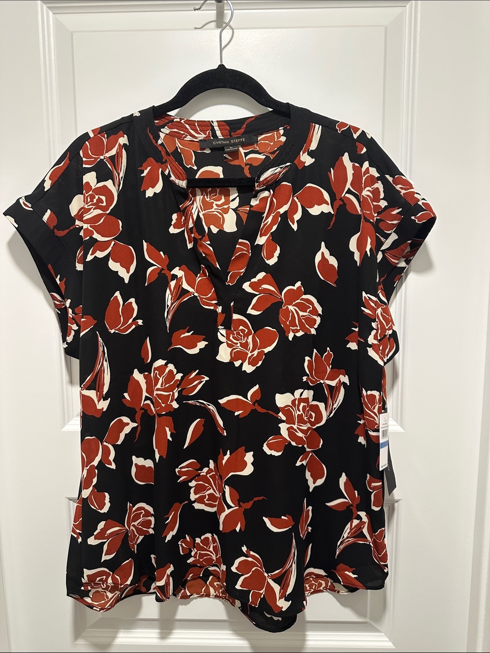 Cynthia Steffe Black V-Neck Floral Blouse with Rust and Cream Print